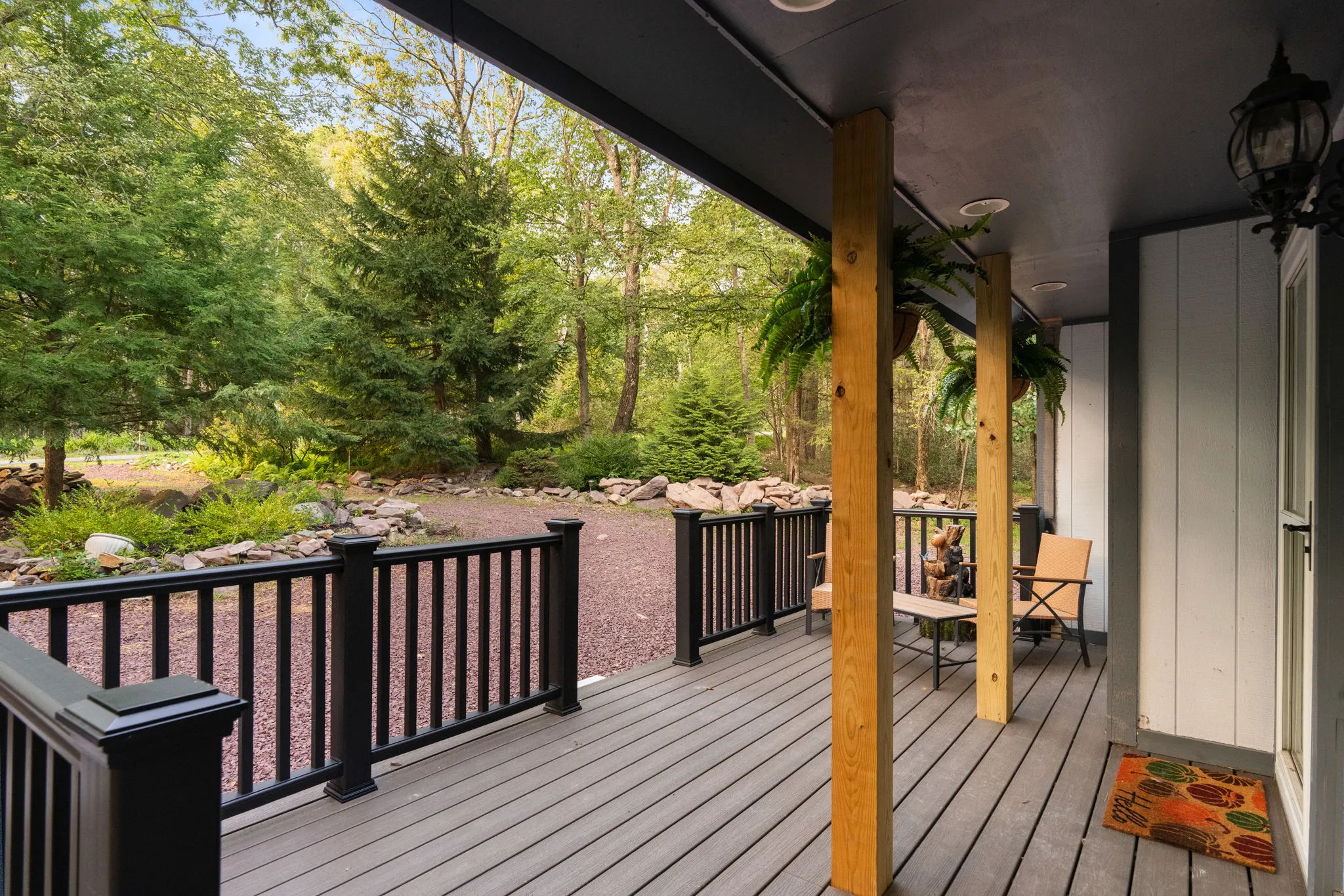 Exterior of the house, 16 of 18