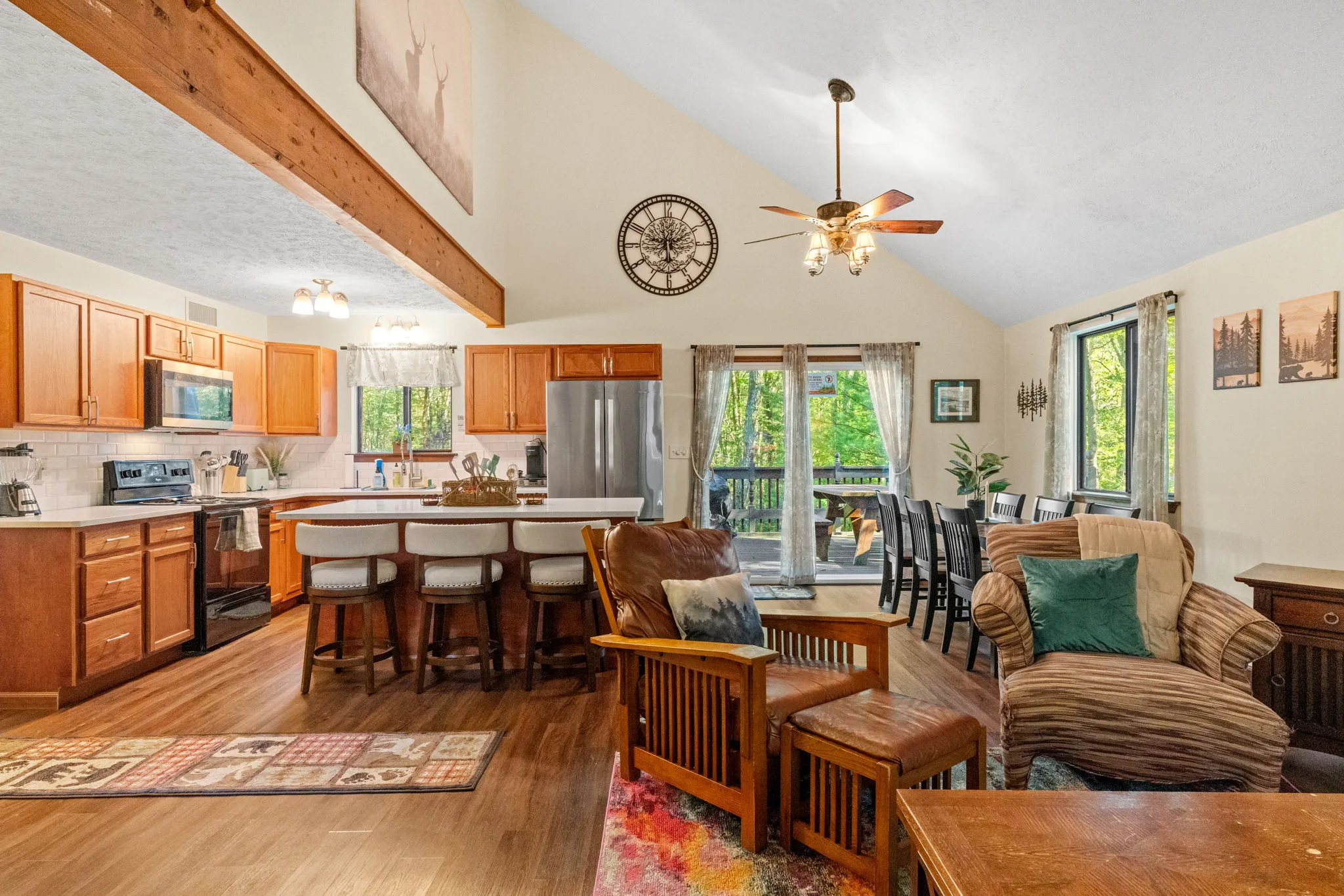 Living and dining area, 2 of 17