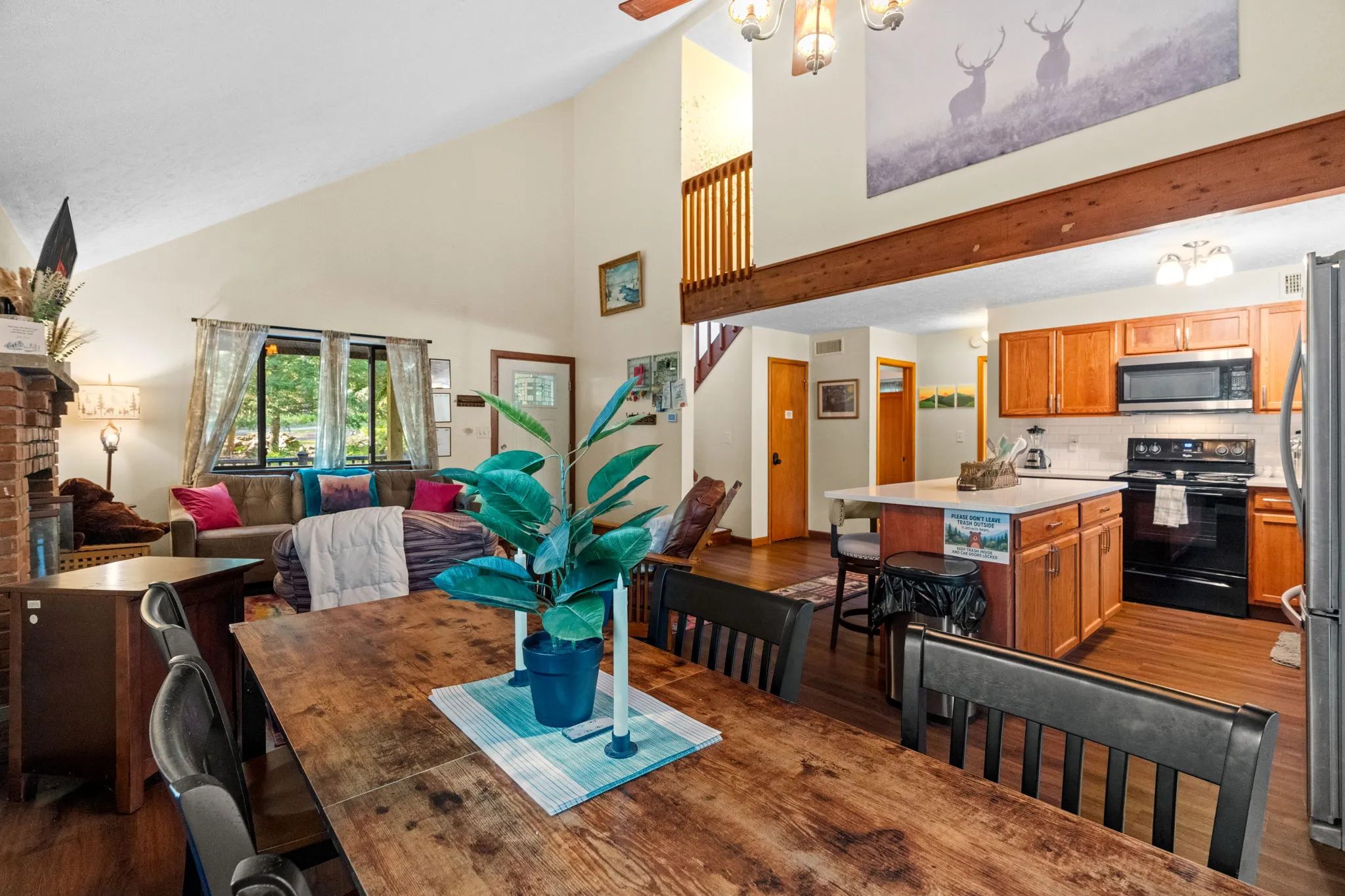 Living and dining area, 4 of 17