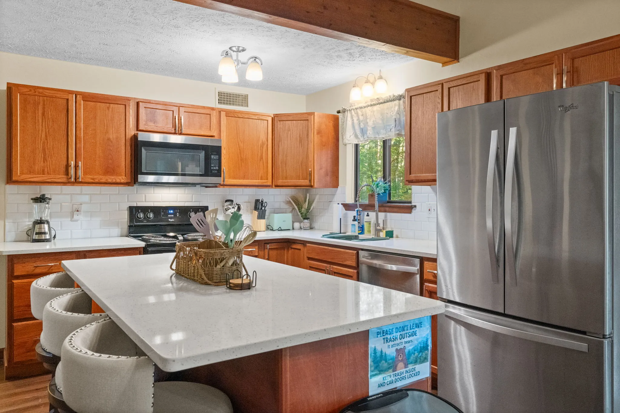 Kitchen, 2 of 10