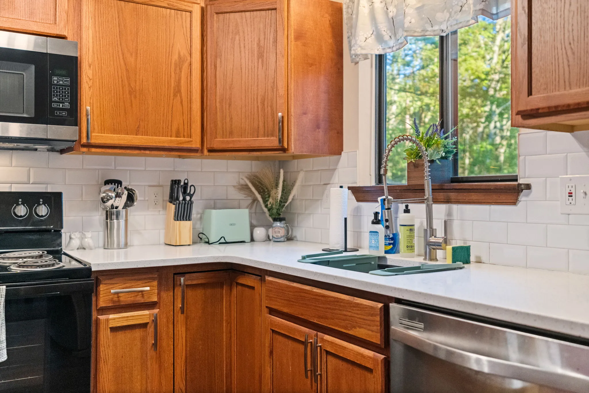 Kitchen, 7 of 10